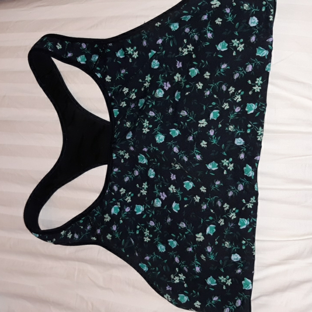 Old Navy Active Go-Dry Sports Bra